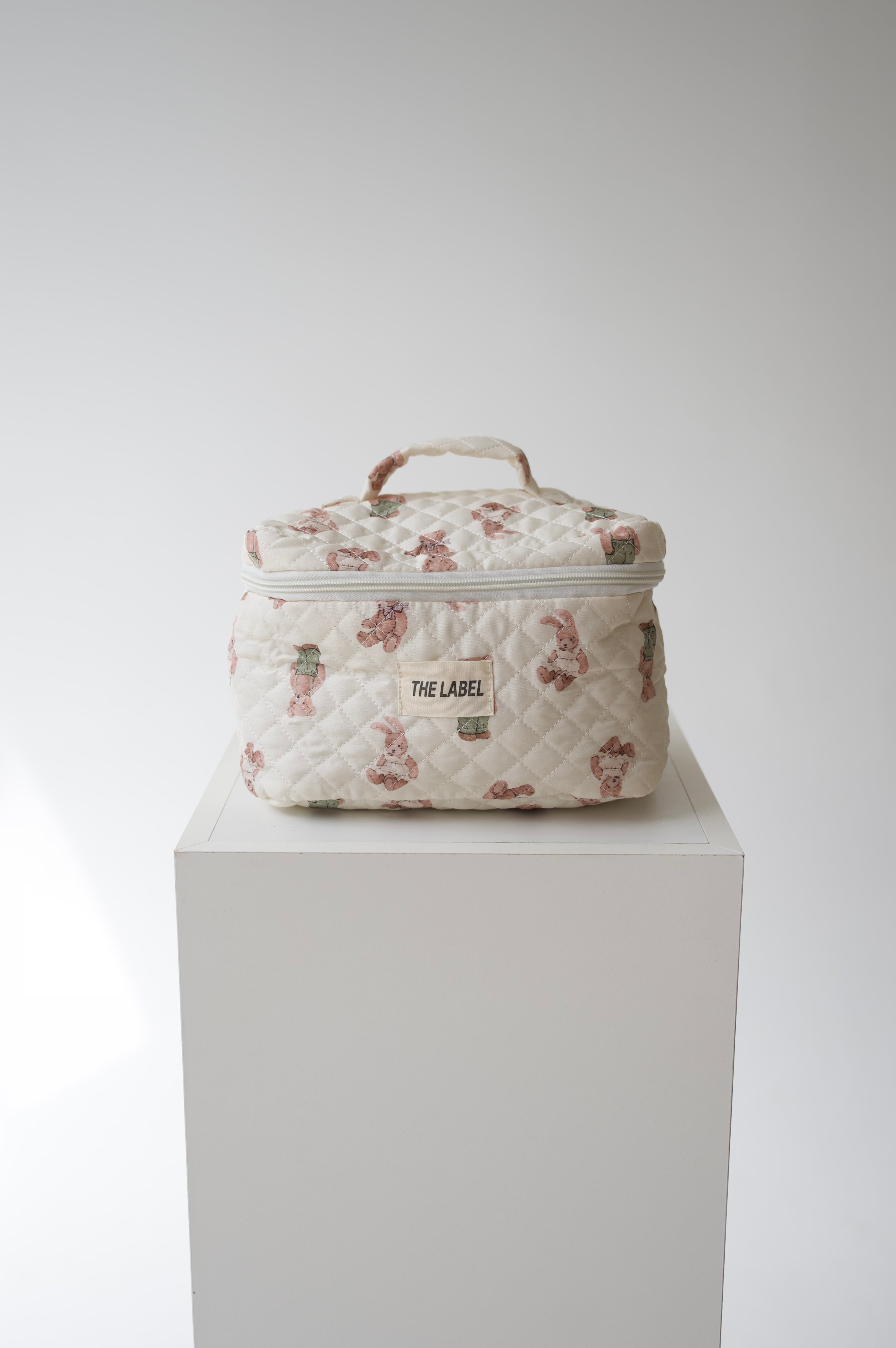 THE LABEL TRAVEL POUCH